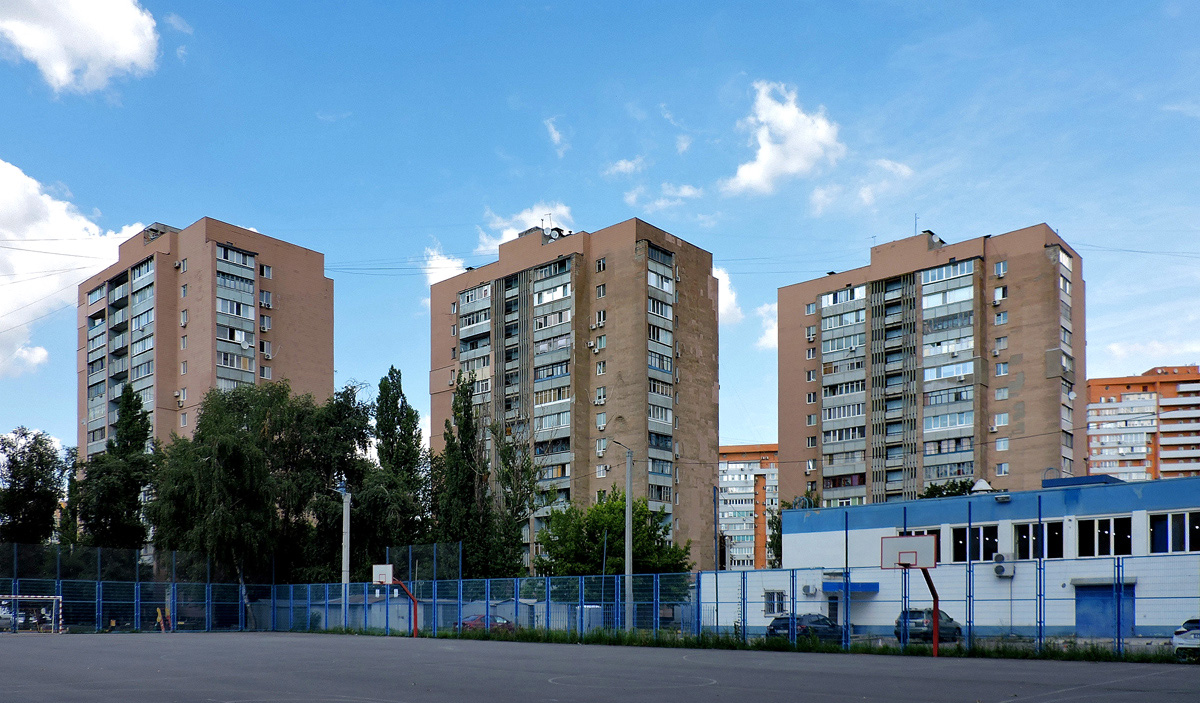 Харьков, Проспект Гагарина, 48; Проспект Гагарина, 50; Проспект Гагарина, 52; Проспект Гагарина, 54А