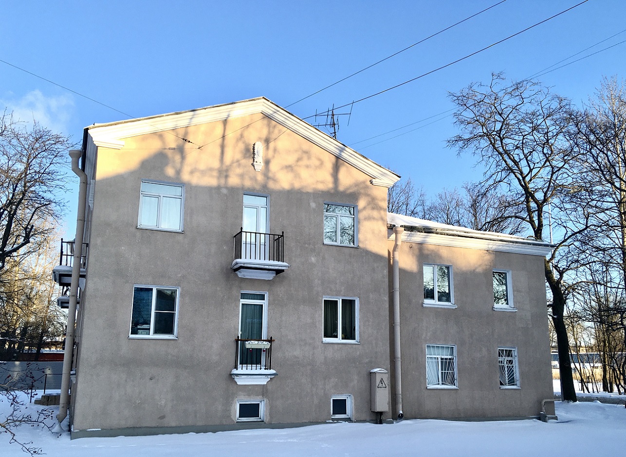 Sankt Petersburg, Задворная улица, 8