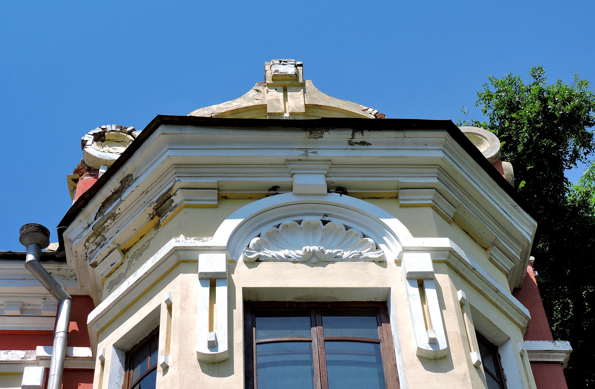 Красноград, Белёвская улица, 94