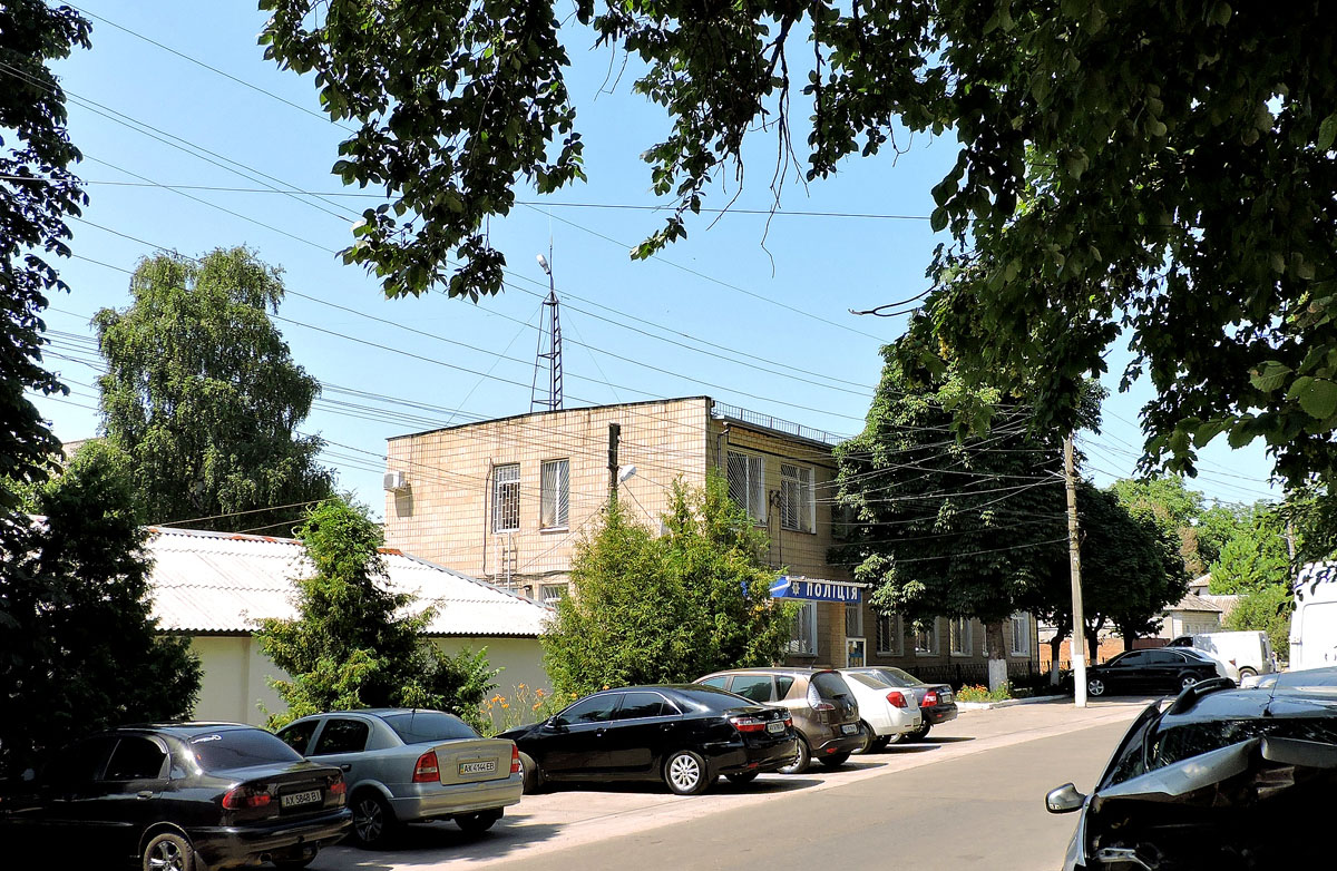 Красноград, Улица Лермонтова, 84