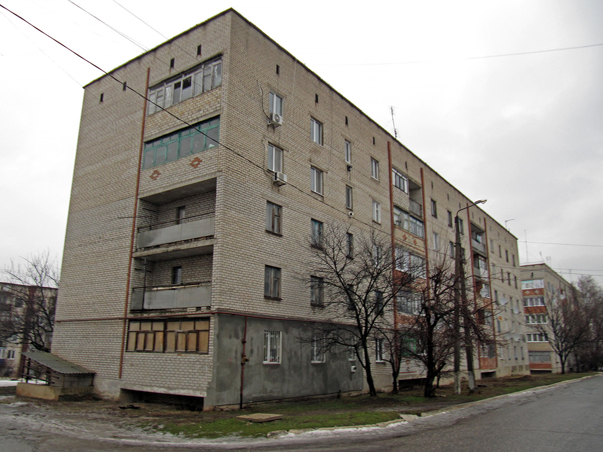 Северск, Садовая улица, 57