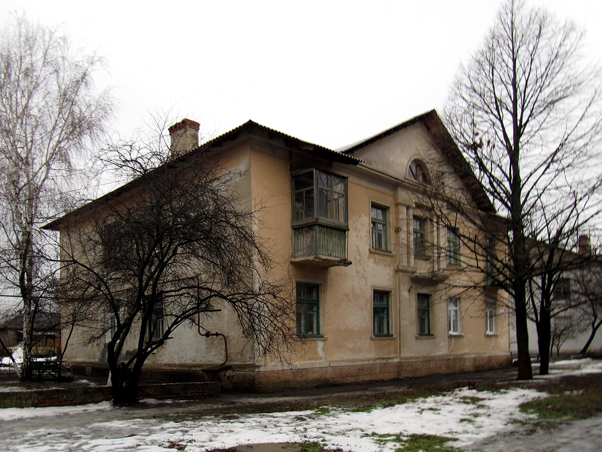 Северск, Садовая улица, 32