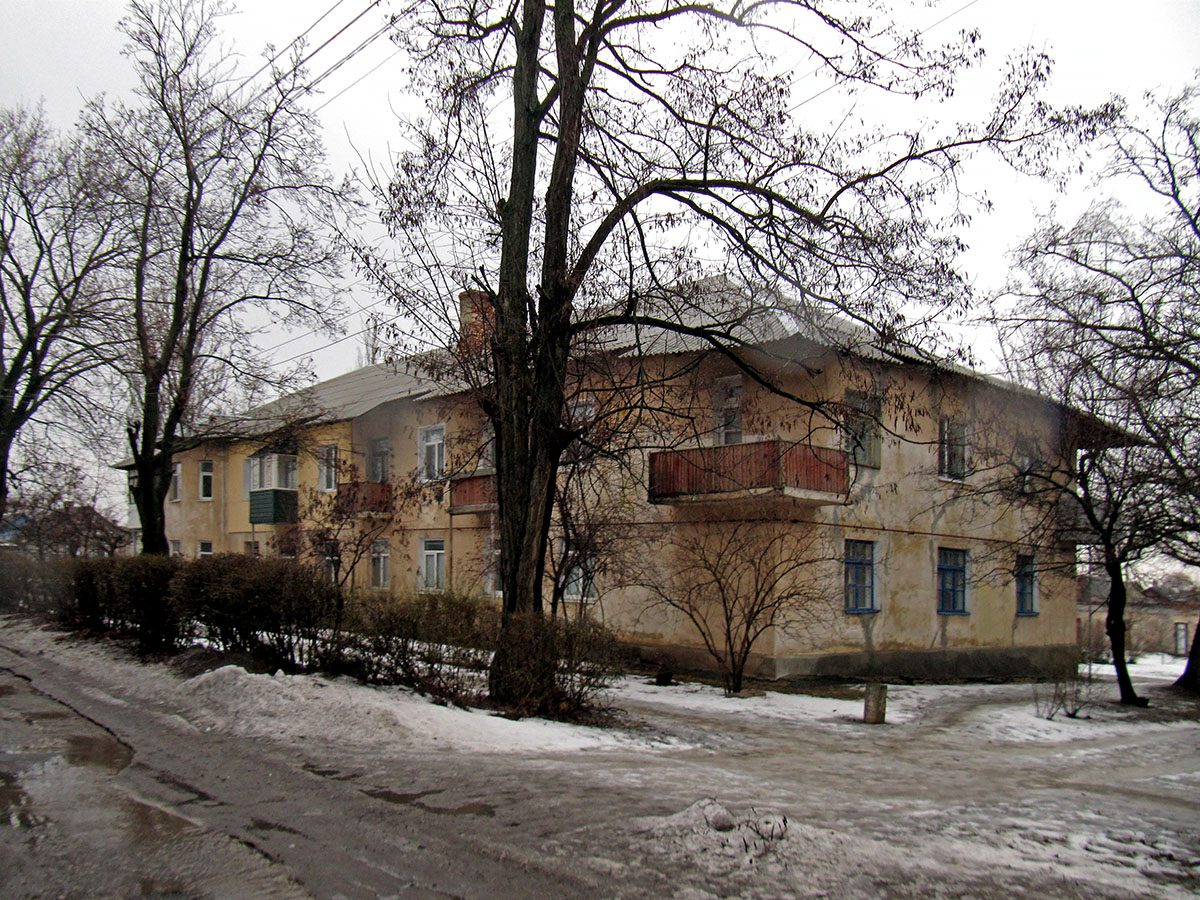 Северск, Улица Суворова, 38
