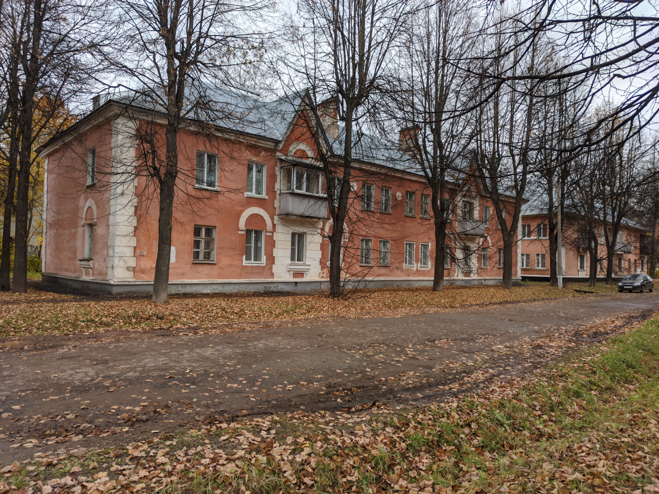 Глазов, Молодежная улица, 7