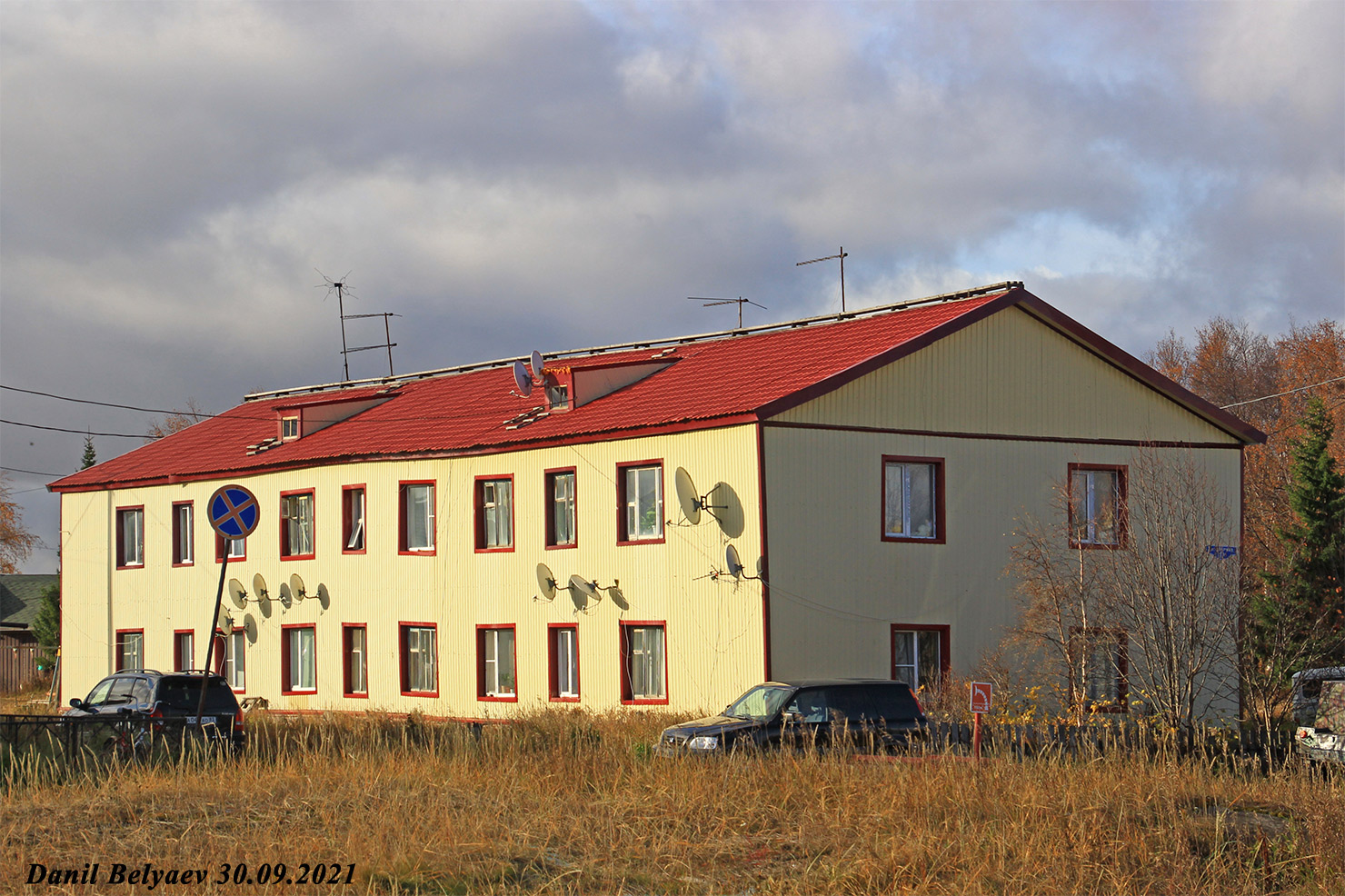 Искателей, Озёрная улица, 1А