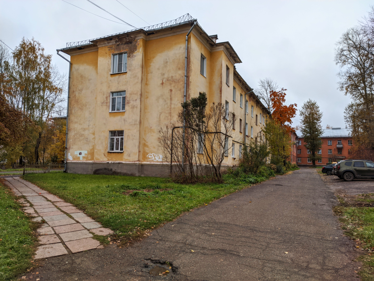 Глазов, Спортивная улица, 10