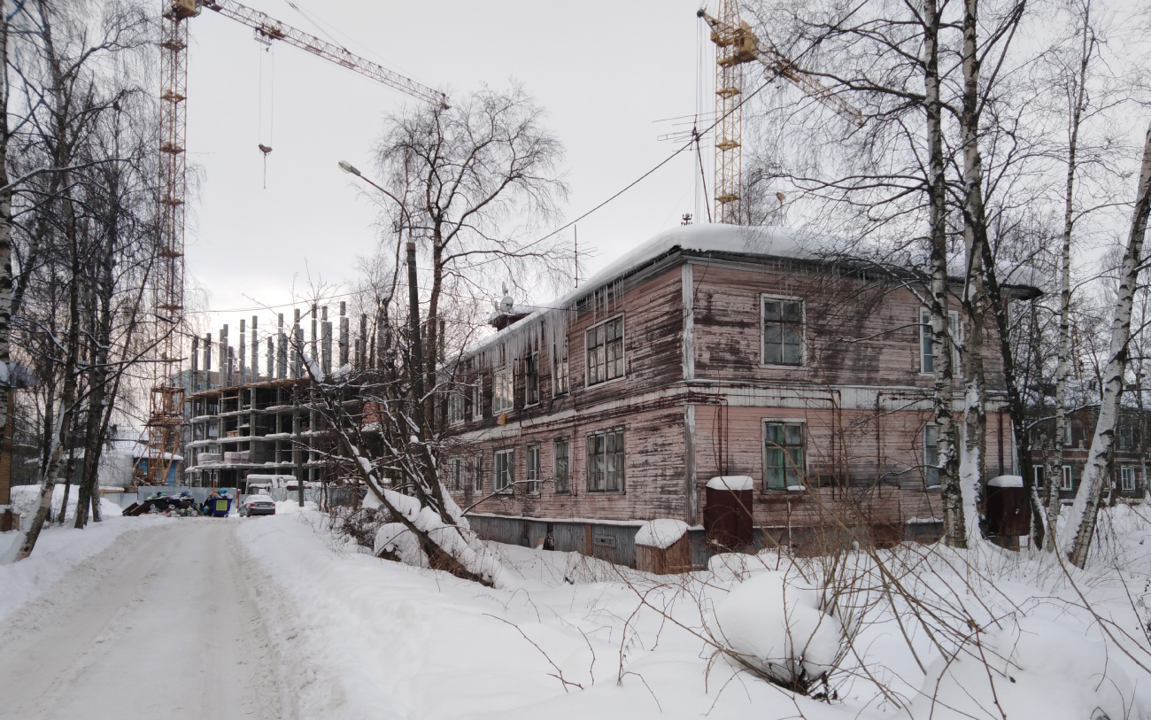 Архангельск, Улица Володарского, 81; Улица Володарского, 83