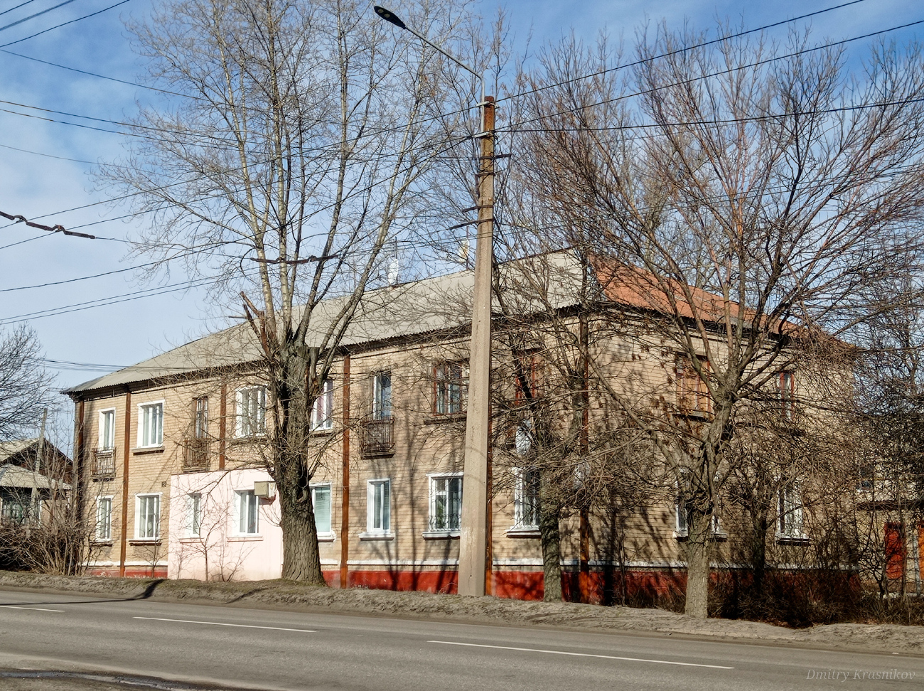 Лисичанськ, Улица Владимира Сосюры, 182