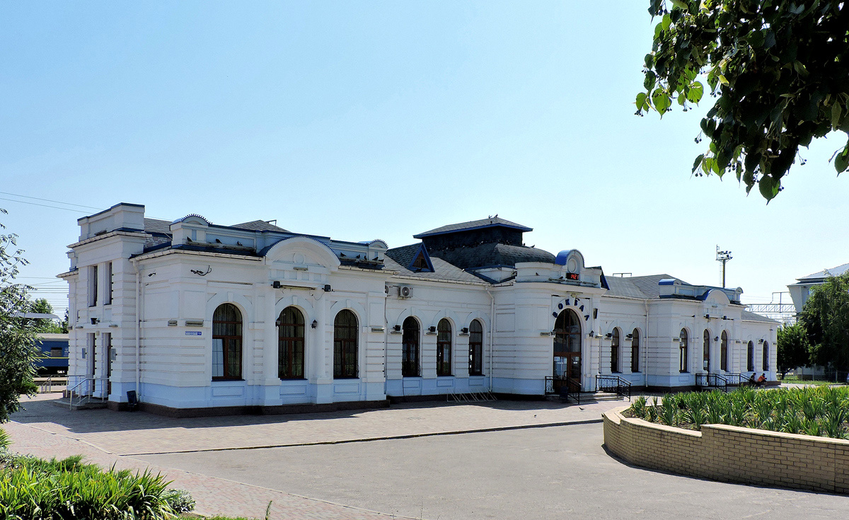 Красноград, Улица Копыленко, 19