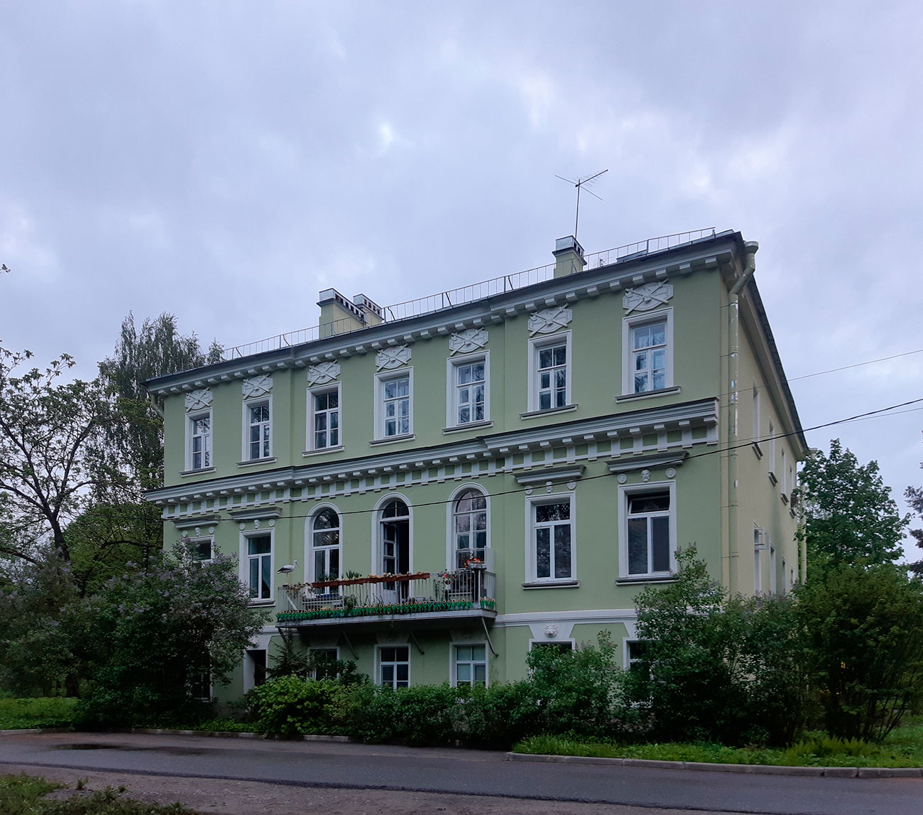 Павловск, Екатерининская улица, 5