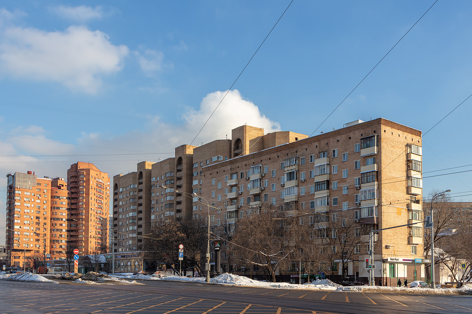 Moskwa, 3-й Крутицкий переулок, 11; 3-й Крутицкий переулок, 13; 3-й Крутицкий переулок, 15