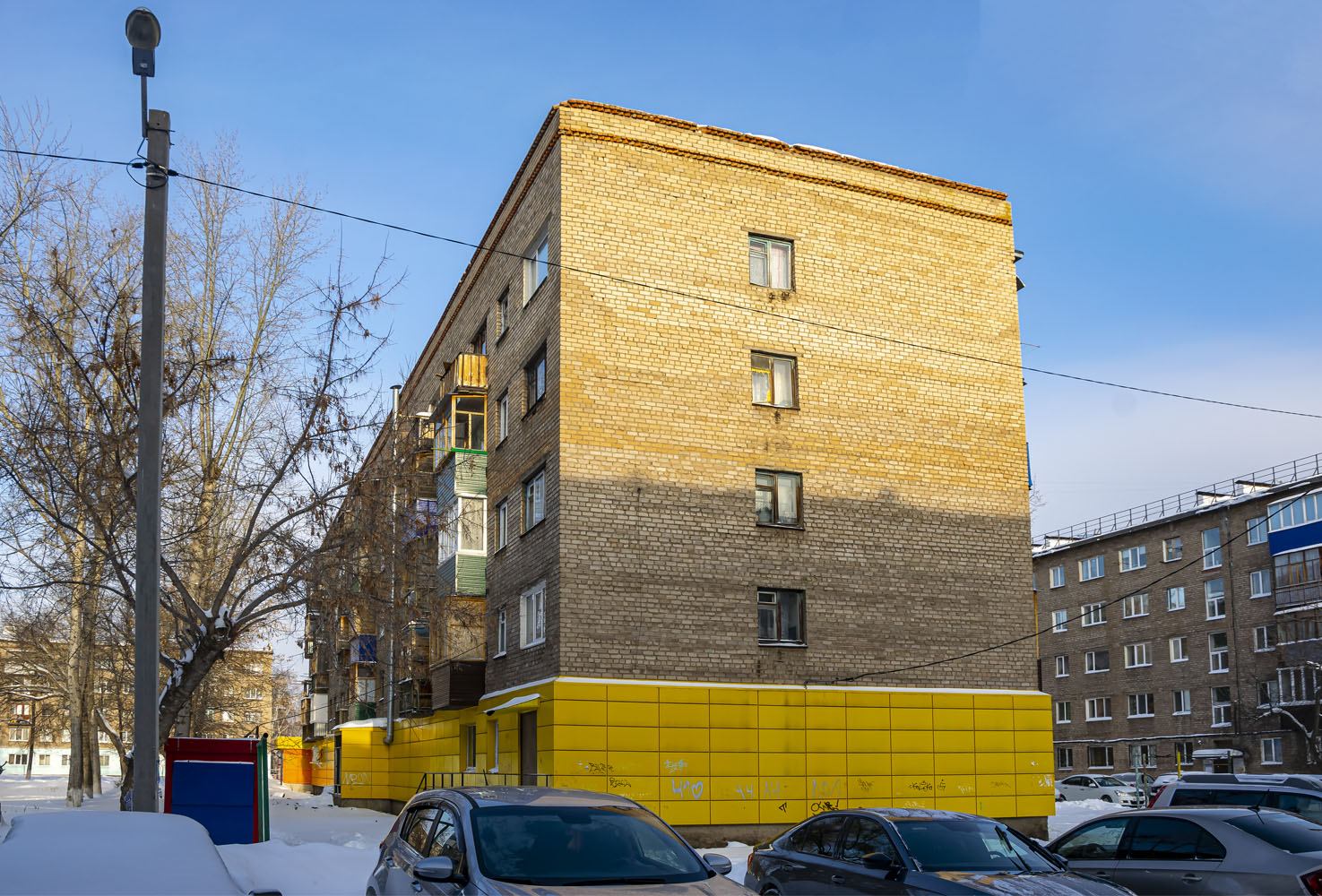 Салават, Октябрьская улица, 6