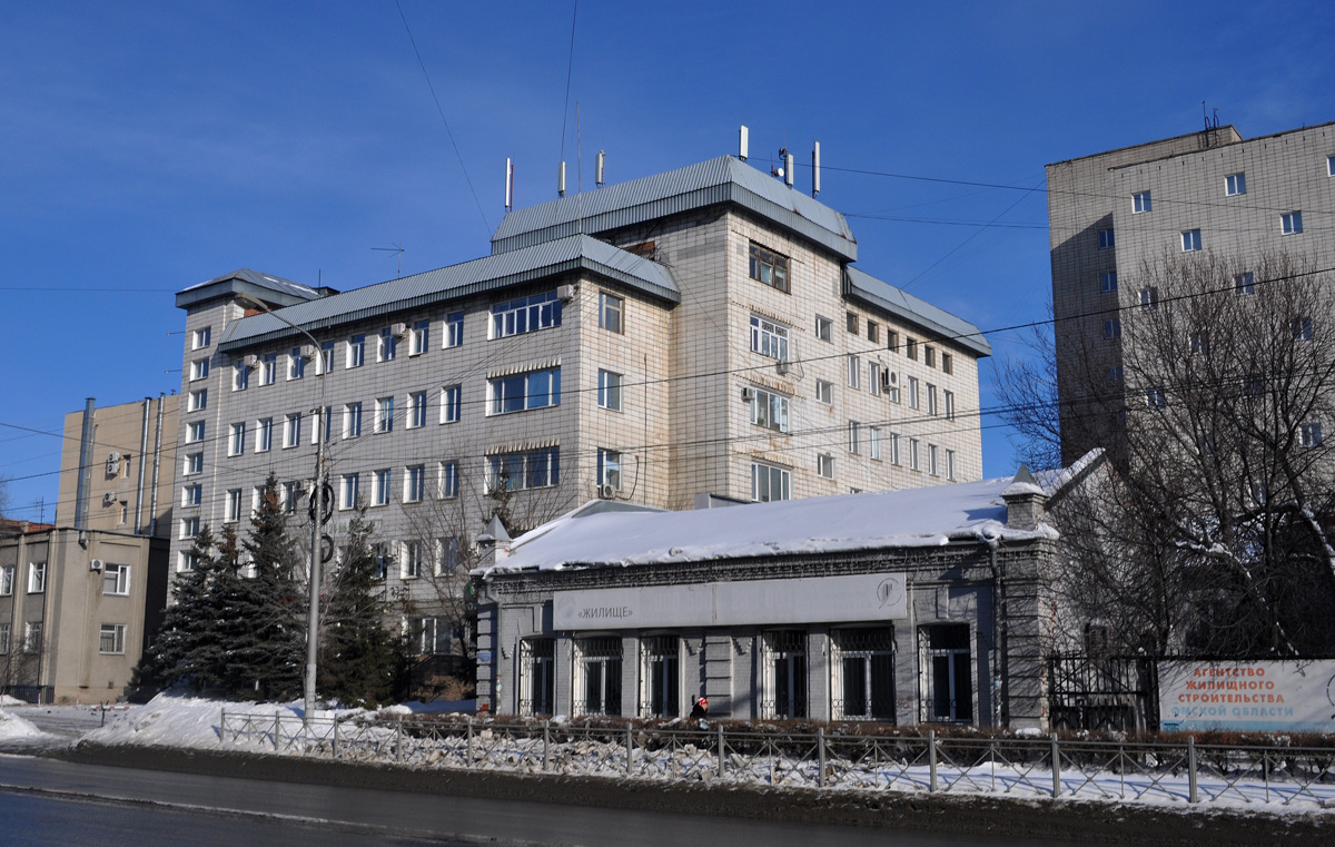 Omsk, Улица Орджоникидзе, 48; Улица Орджоникидзе, 46