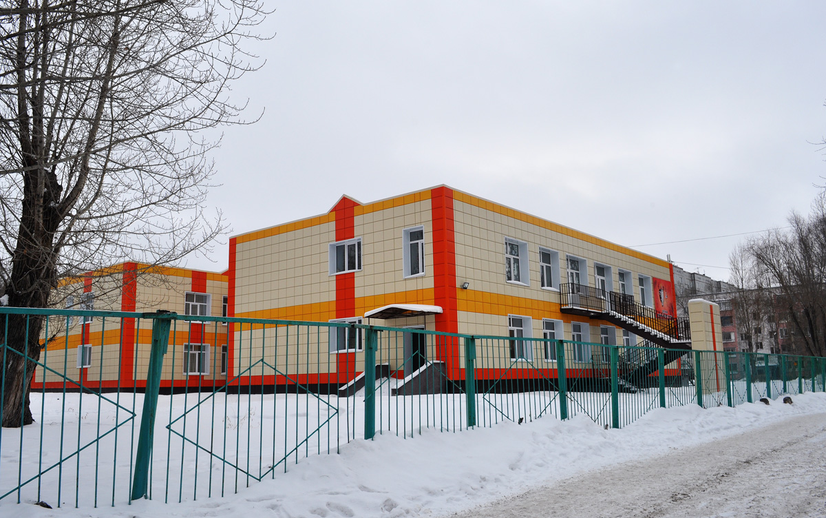 Омск, Улица Алексея Полторацкого, 54