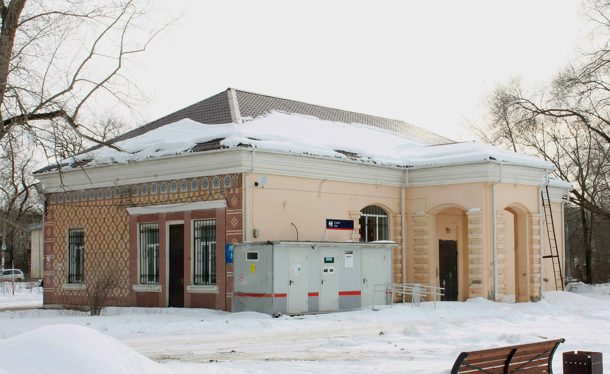 Семилуки, Привокзальная площадь, 1