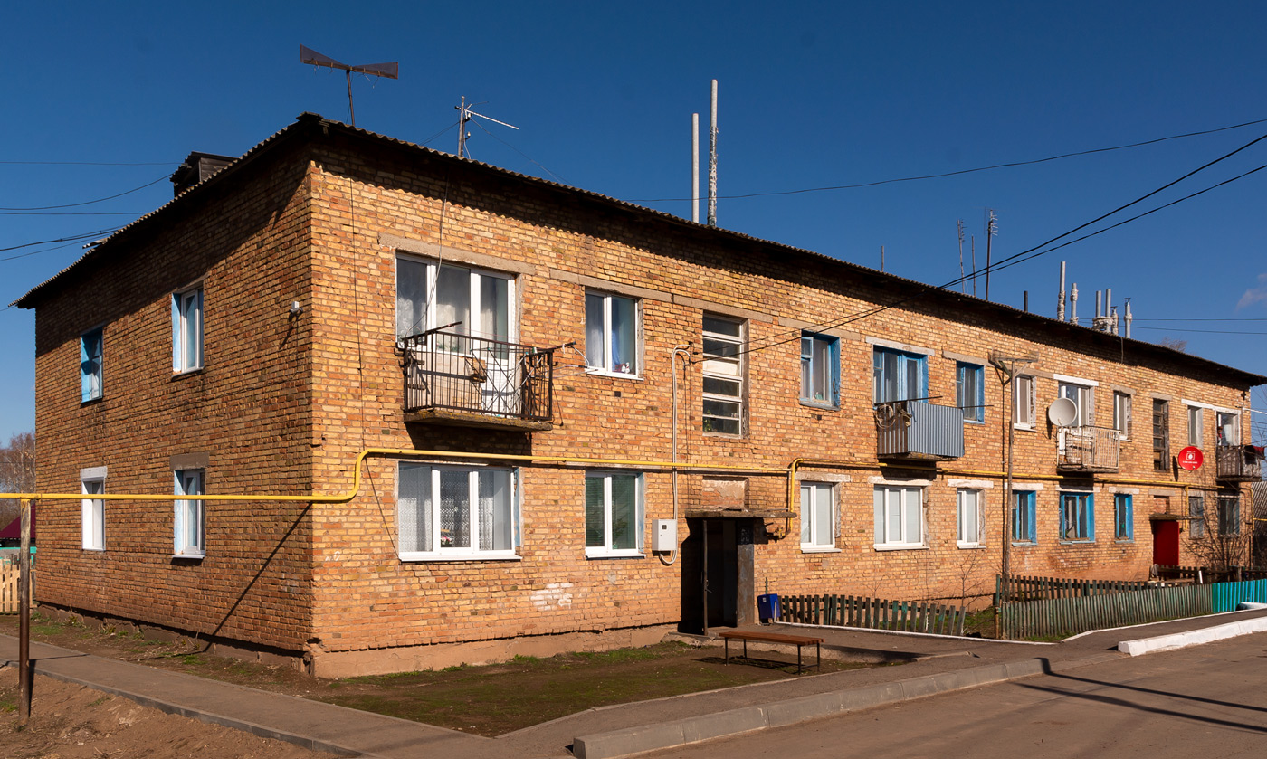 Благоварский район, прочие н.п., С. Благовар, Совхозная улица, 8