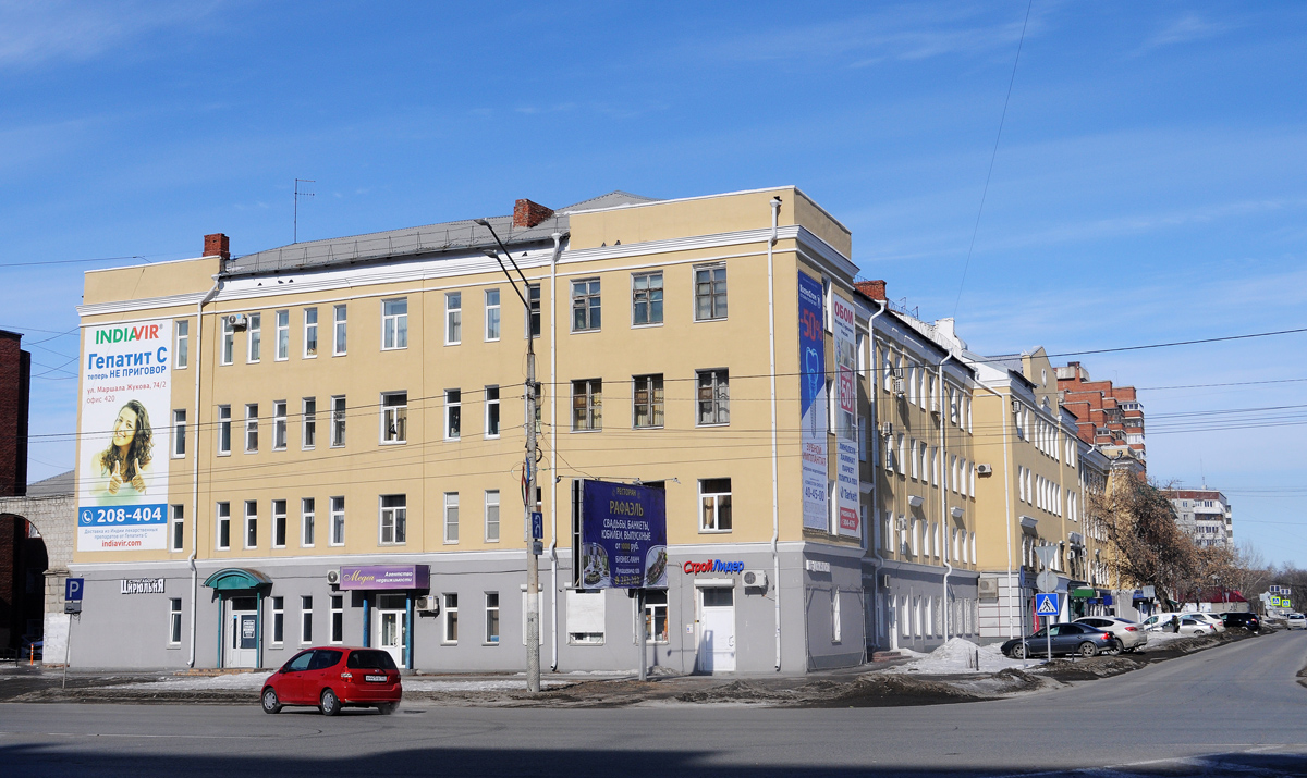 Омск, Улица Декабристов, 130 / Бульвар Мартынова, 8