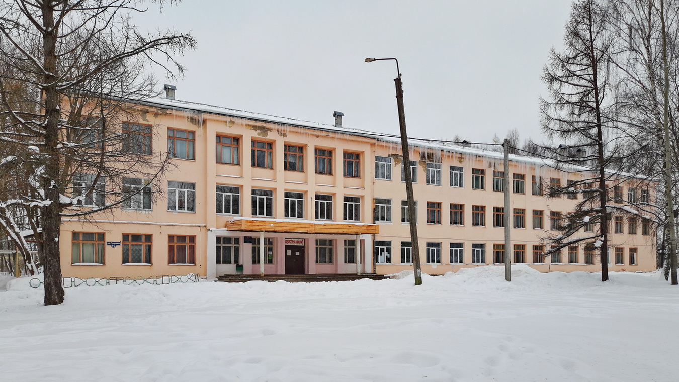 Семибратово, Улица Суворова, 10