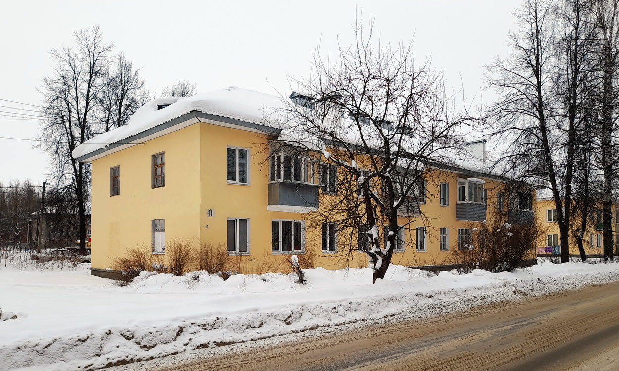 Семибратово, Улица Мира, 11