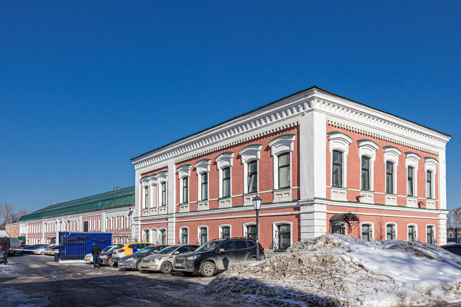 Казань, Адмиралтейская улица, 3 корп. 4; Адмиралтейская улица, 3 корп. 2