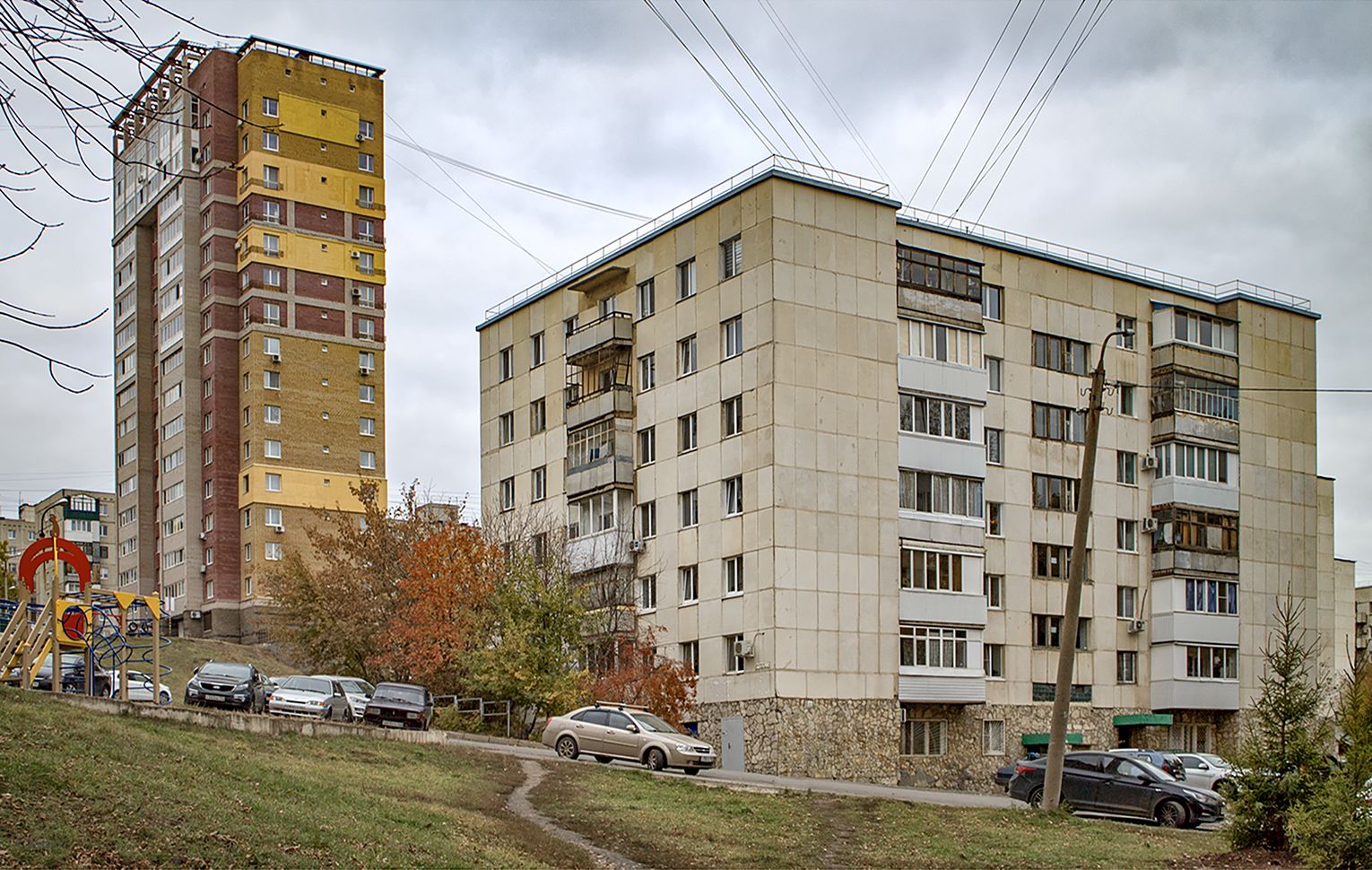 Уфа, Улица Даута Юлтыя, 9; Улица Даута Юлтыя, 10