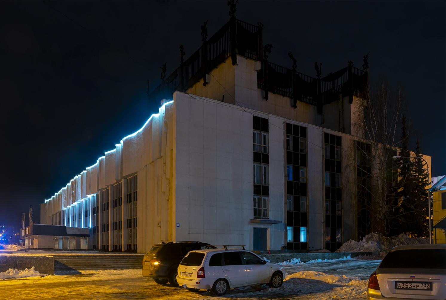 Ufa, Первомайская улица, 47 / Улица Александра Невского, 15