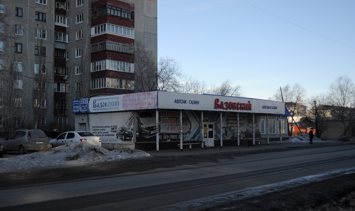 Омск, Улица Алексея Полторацкого, 52А