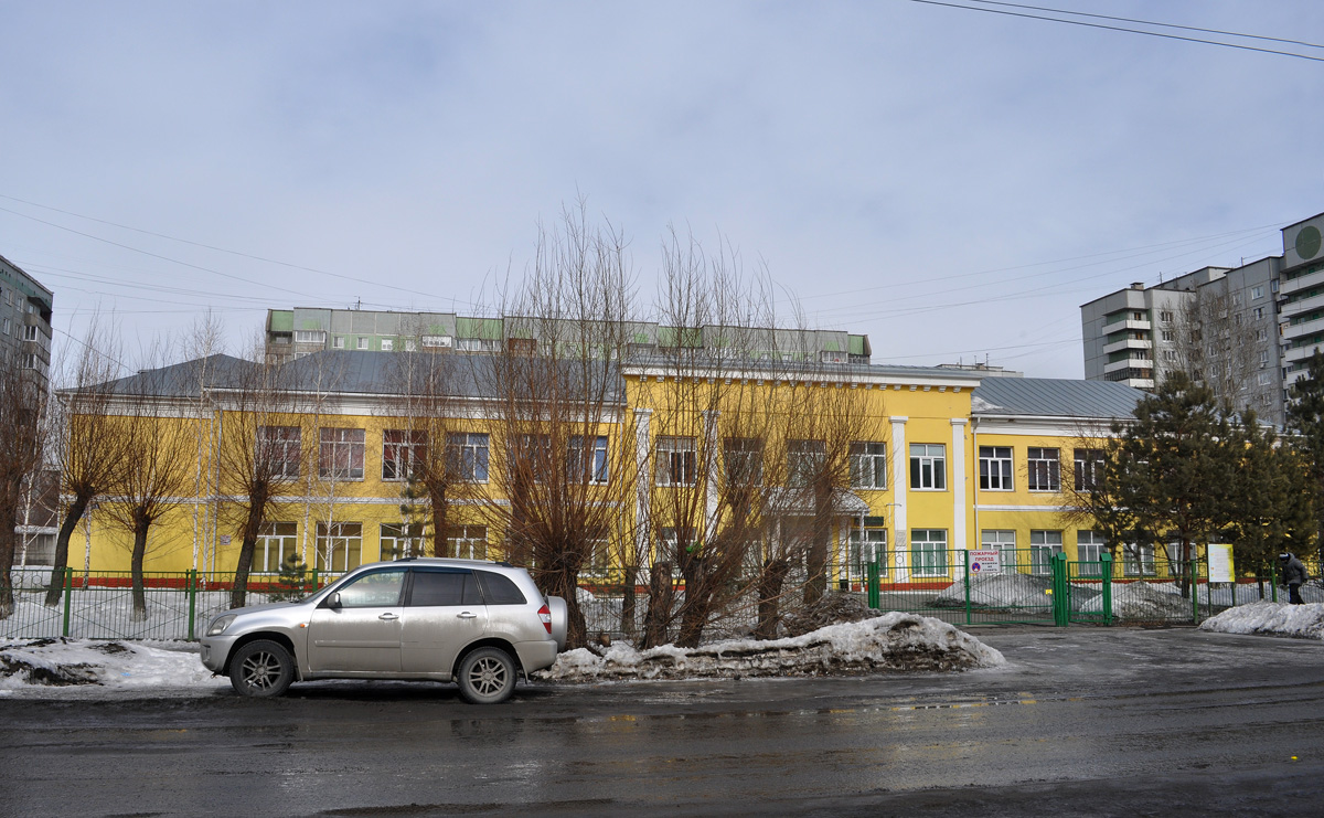 Омск, Улица Звездова, 95