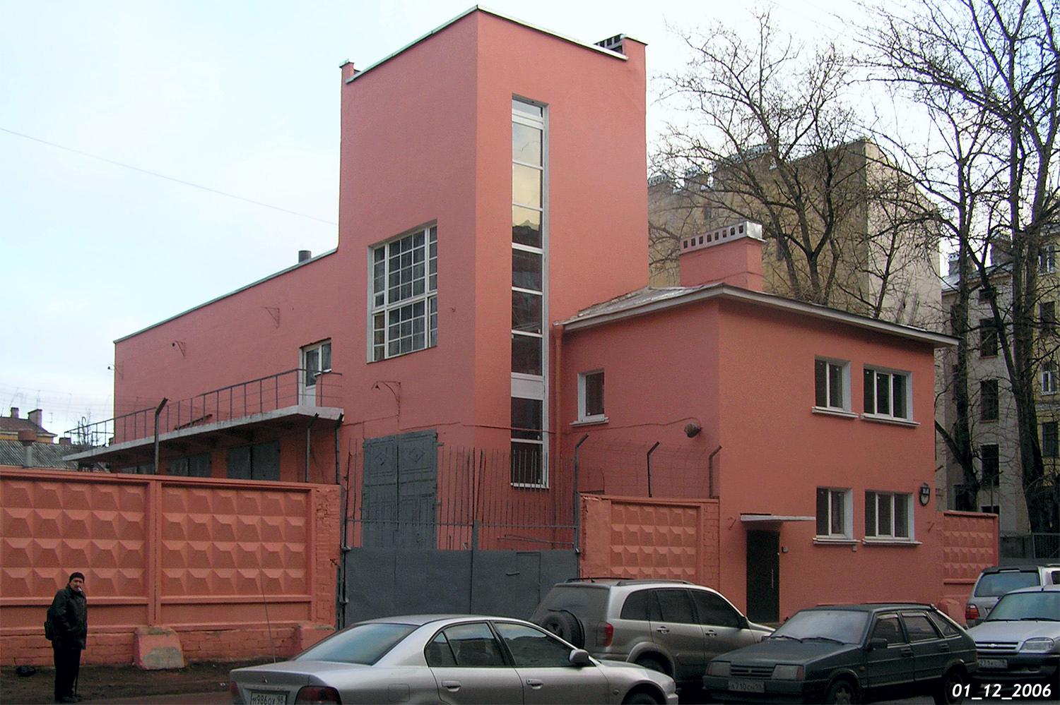 Санкт-Пецярбург, Пионерская улица, 7