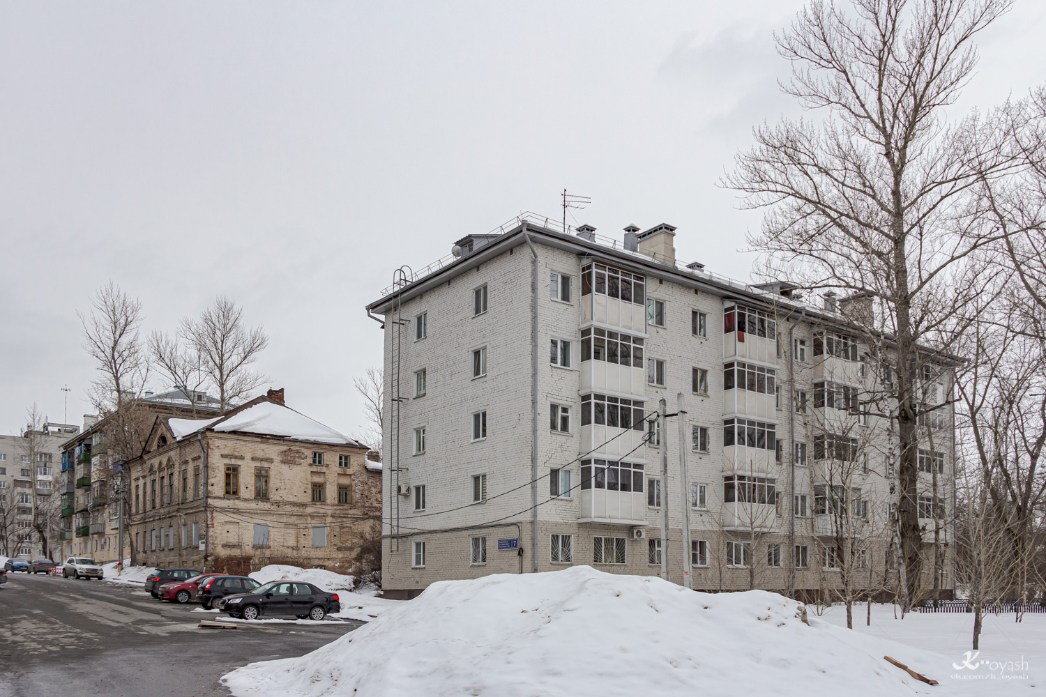 Казань, Улица Меховщиков, 2А; Улица Меховщиков, 2; Улица Девятаева, 7