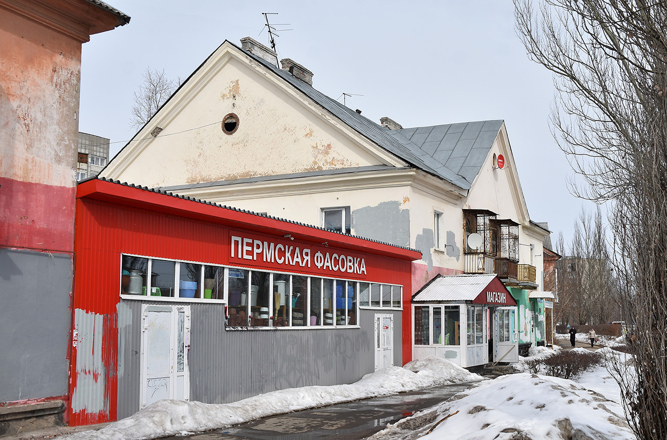 Пермь, Улица Карпинского, 76*; Улица Карпинского, 74