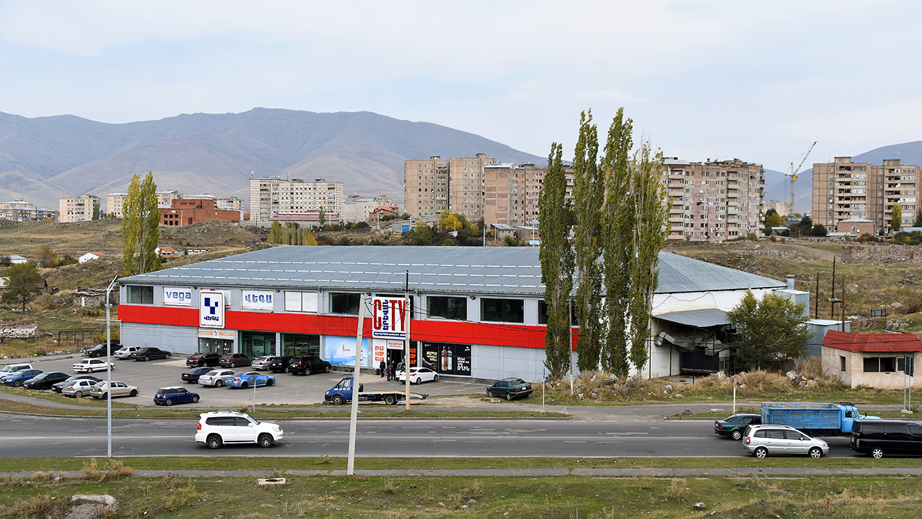 Раздан, Проспект Зоравара Андраника, 66