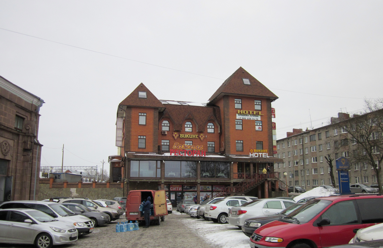Выборг, Железнодорожная улица, 10; Железнодорожная улица, 13