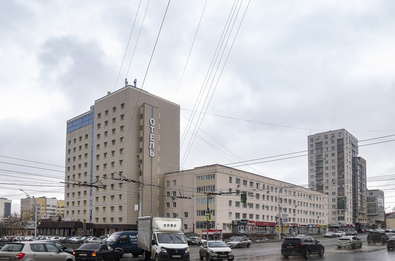 Уфа, Улица Менделеева, 141/2; Улица Менделеева, 141; Улица Менделеева, 145