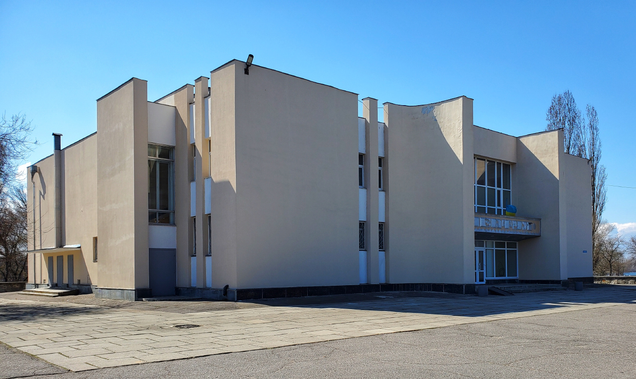 Кременчуг, Первомайская улица, 2