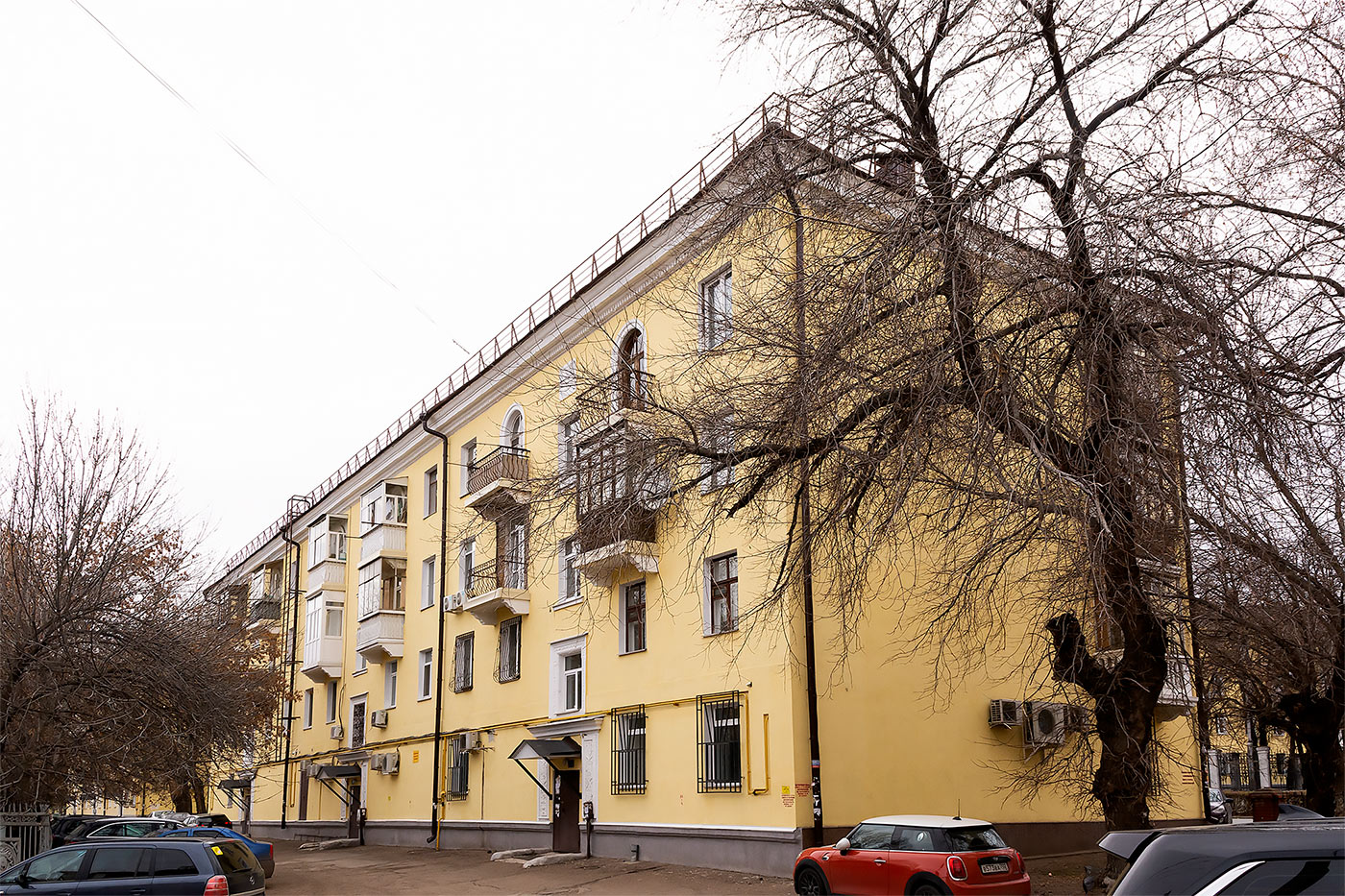 Уфа, Улица Космонавтов, 20