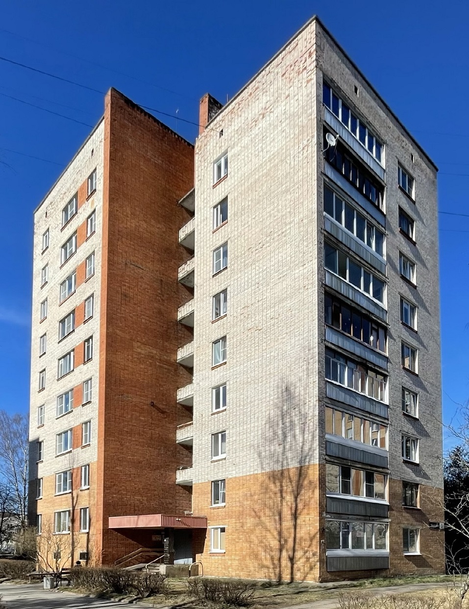 Сосновый Бор, Высотная улица, 3