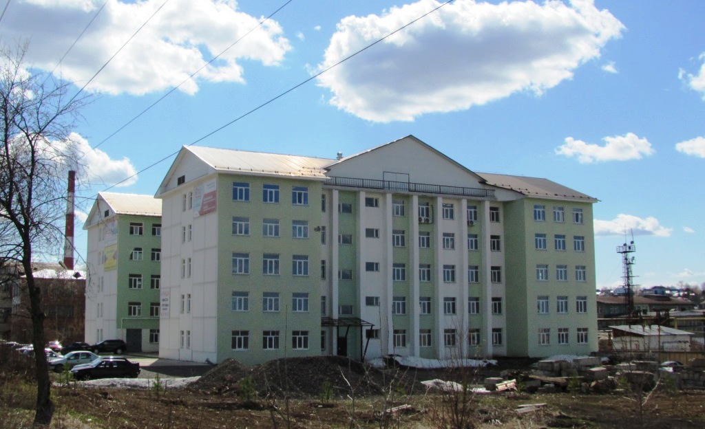 Лысьва, Улица Металлистов, 3