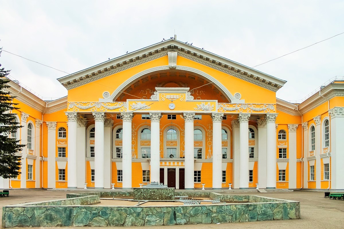 Бийск, Горно-Алтайская улица, 56