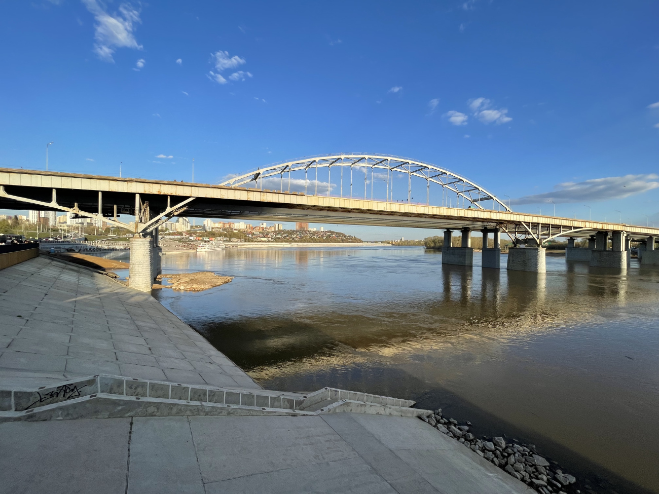 Ufa, Проспект Салавата Юлаева, Старый Бельский мост