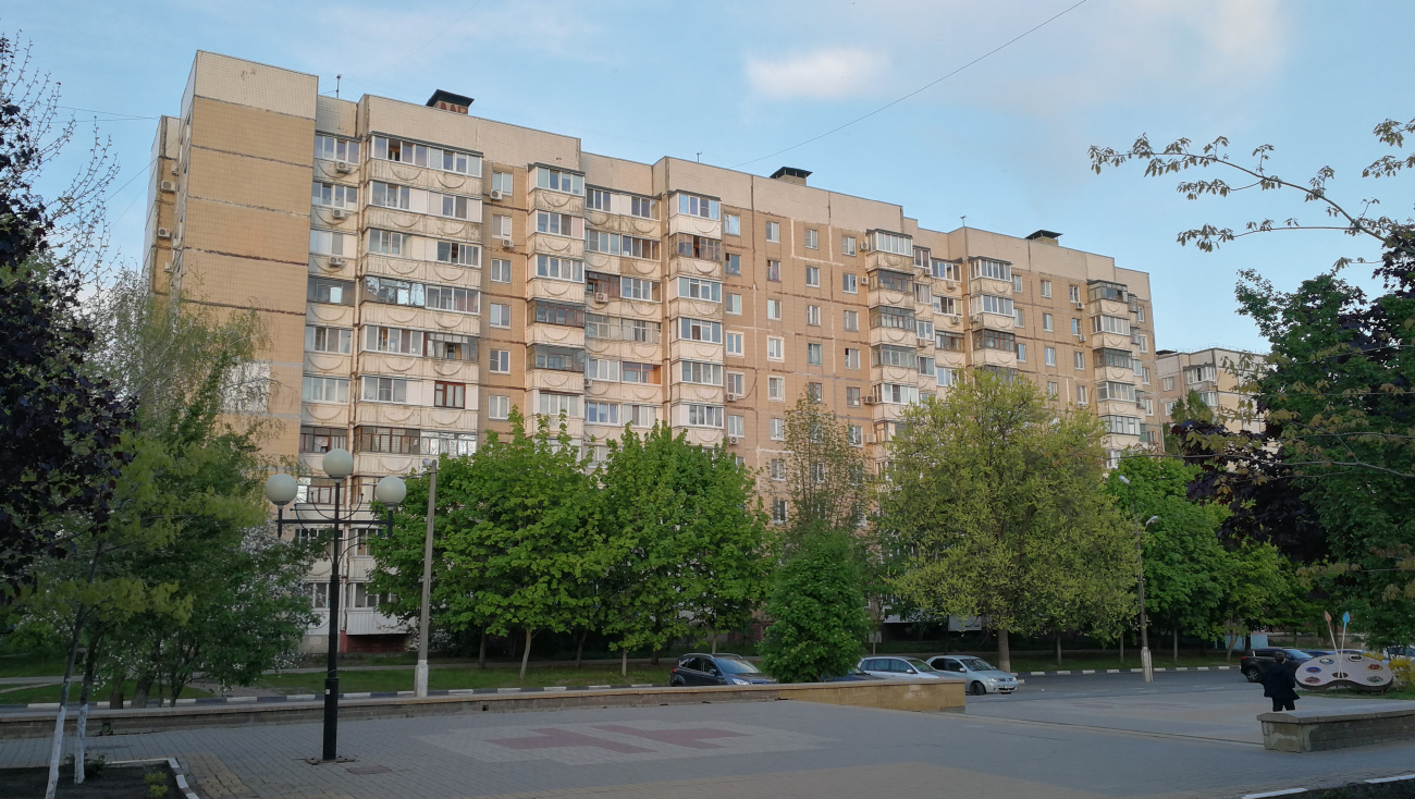 Белгород, Садовая улица, 28
