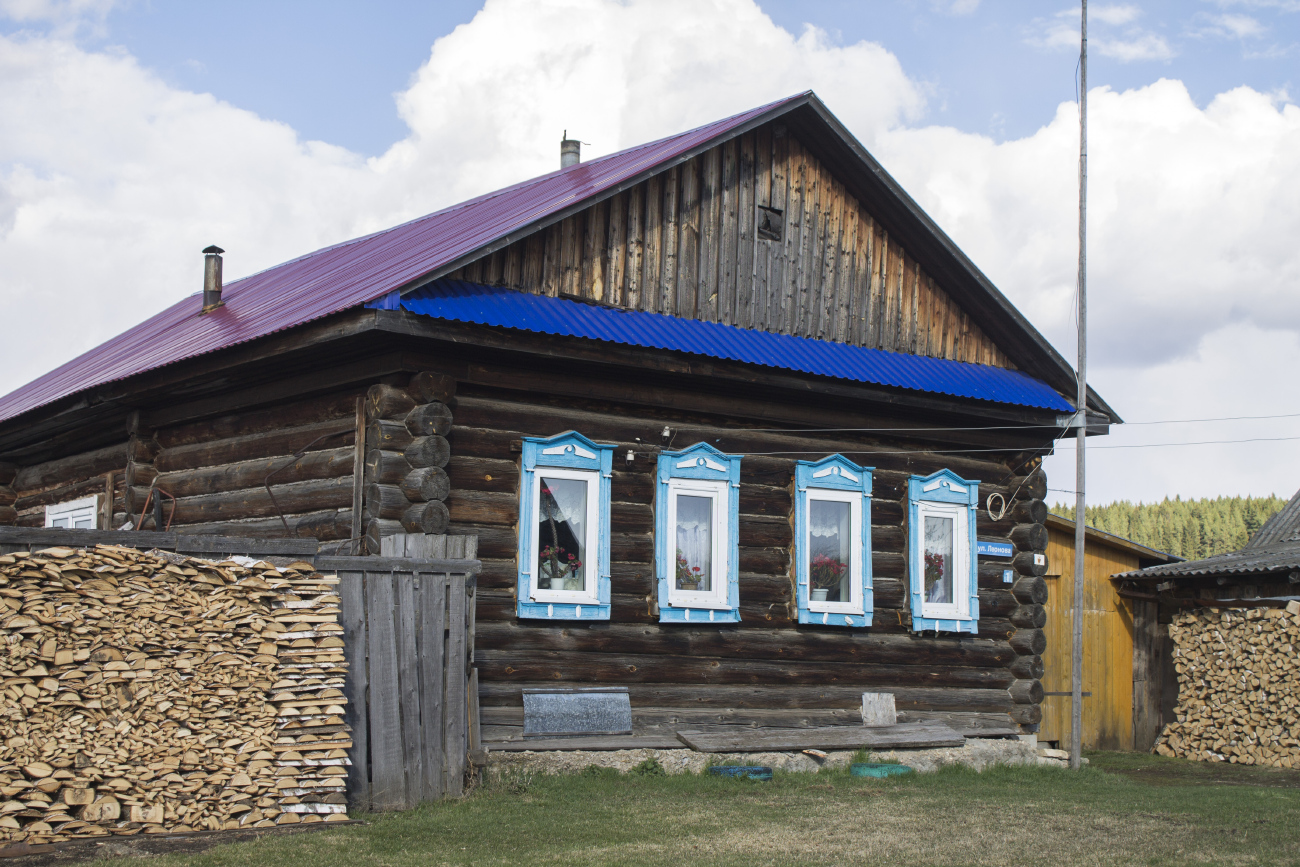Суксунский городской округ, прочие н.п., Осинцево, Улица Леонова, 1