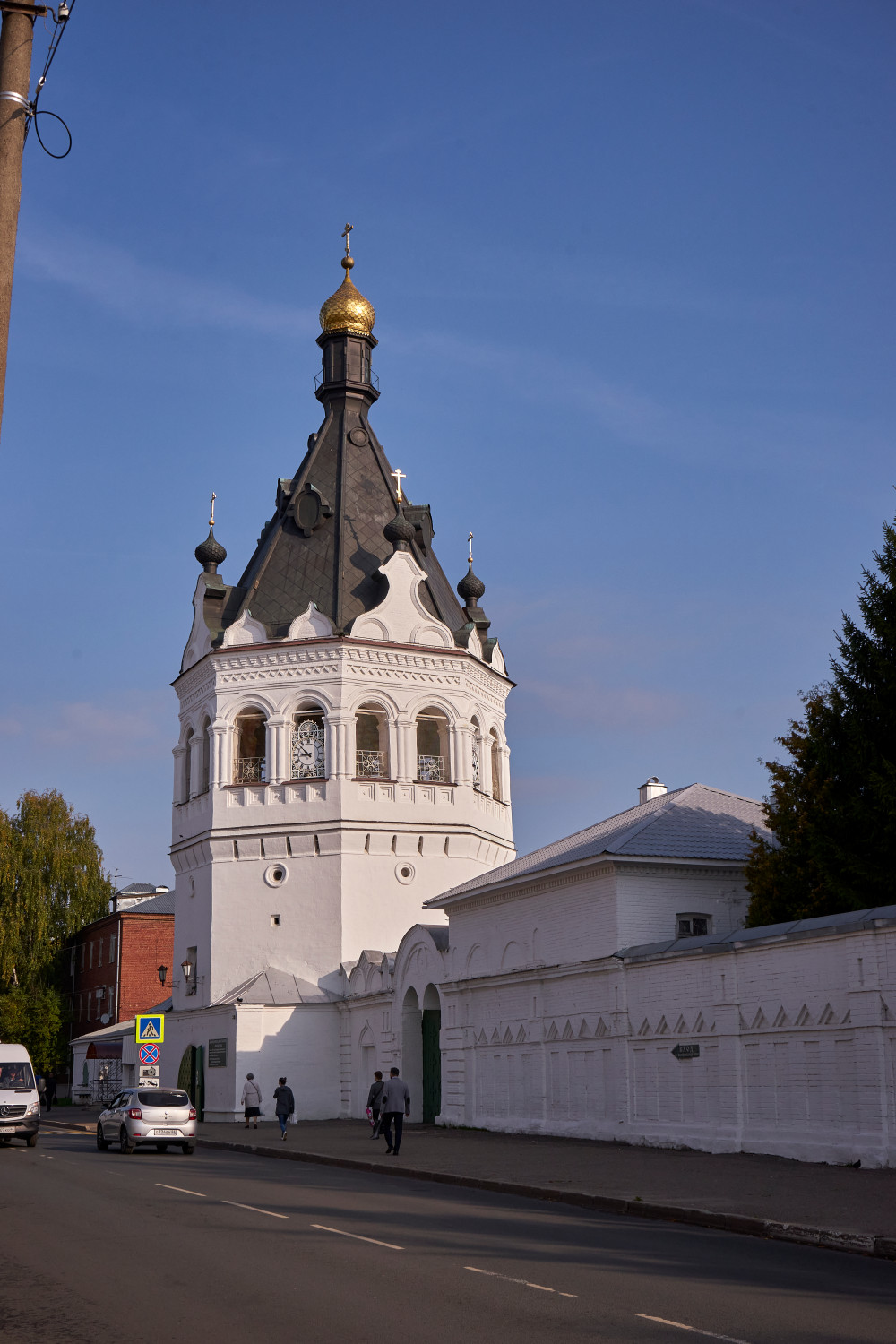 Кострома, Улица Симановского, 26 лит. Е / Пятницкая улица, 37 (колокольня)