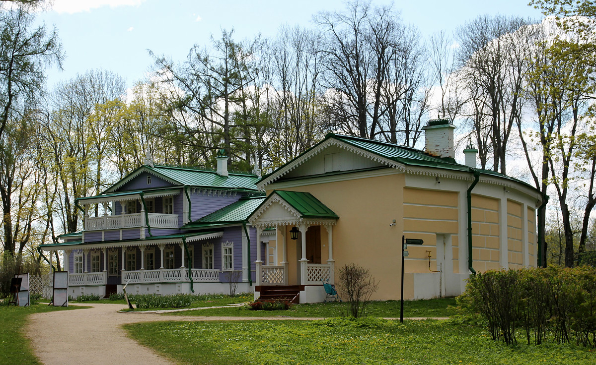 Мценский район, прочие н. п., С. Спасское-Лутовиново, Музейная улица, 3
