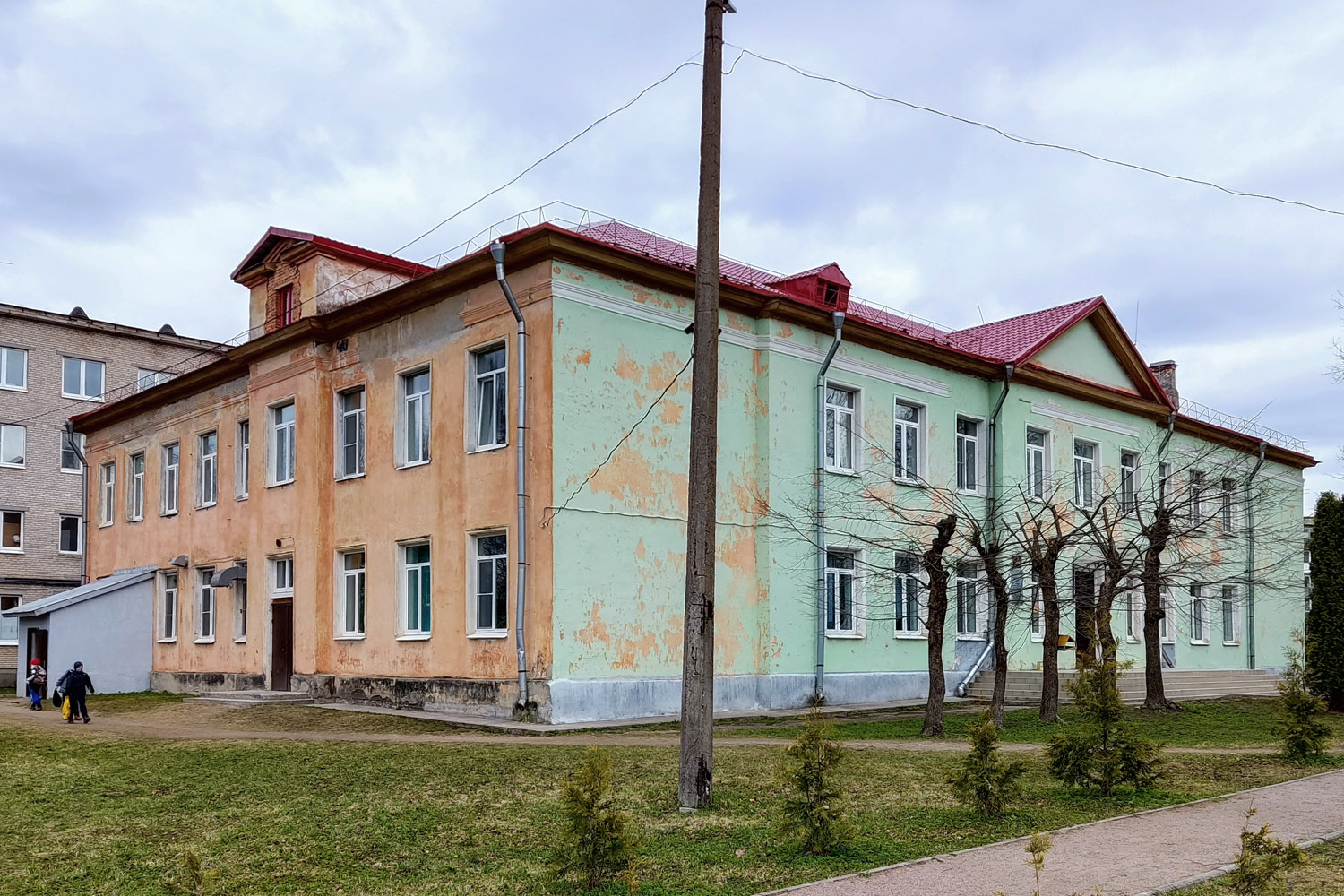 Рахья, Улица Севастьянова, 1