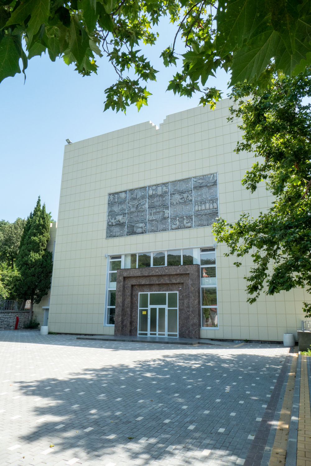 Ялта, г. Алупка, Улица Братьев Говыриных, 15