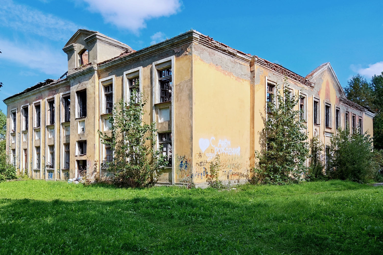 Никольское, Школьная улица, ?