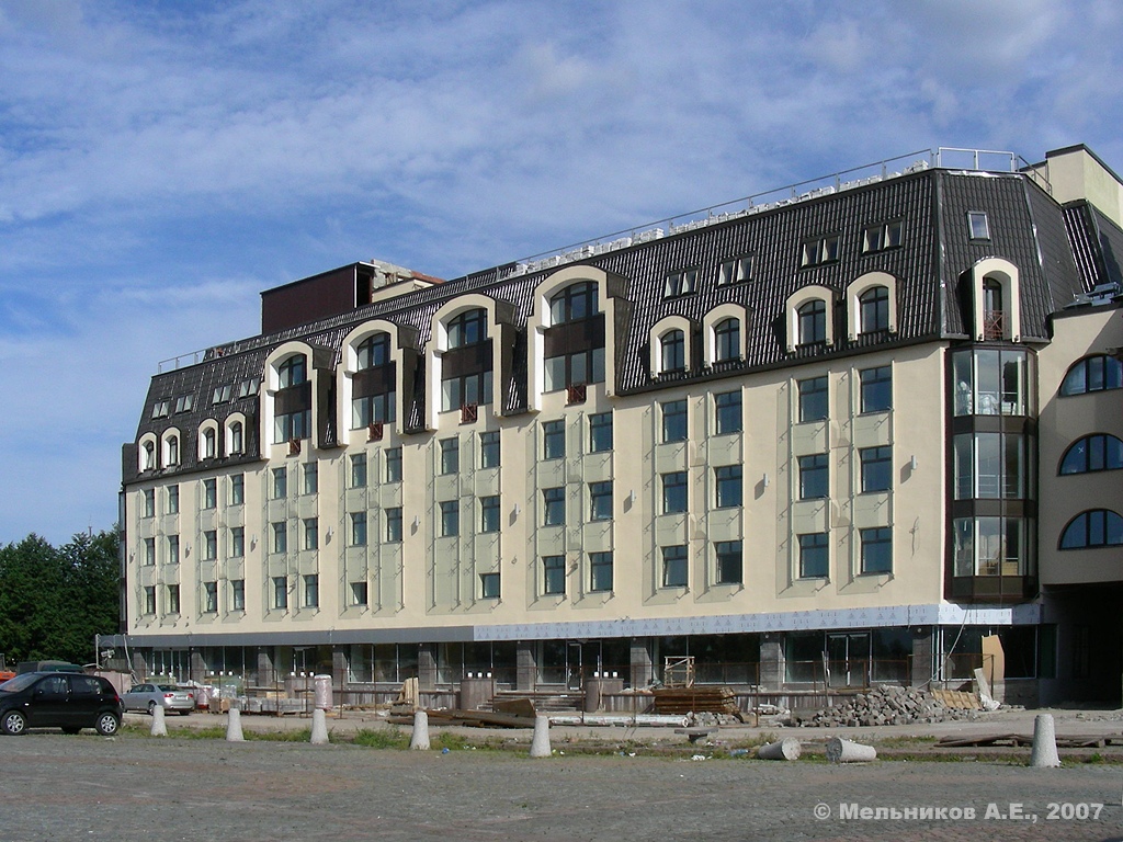 Выборг, Набережная 40-летия ВЛКСМ, 1