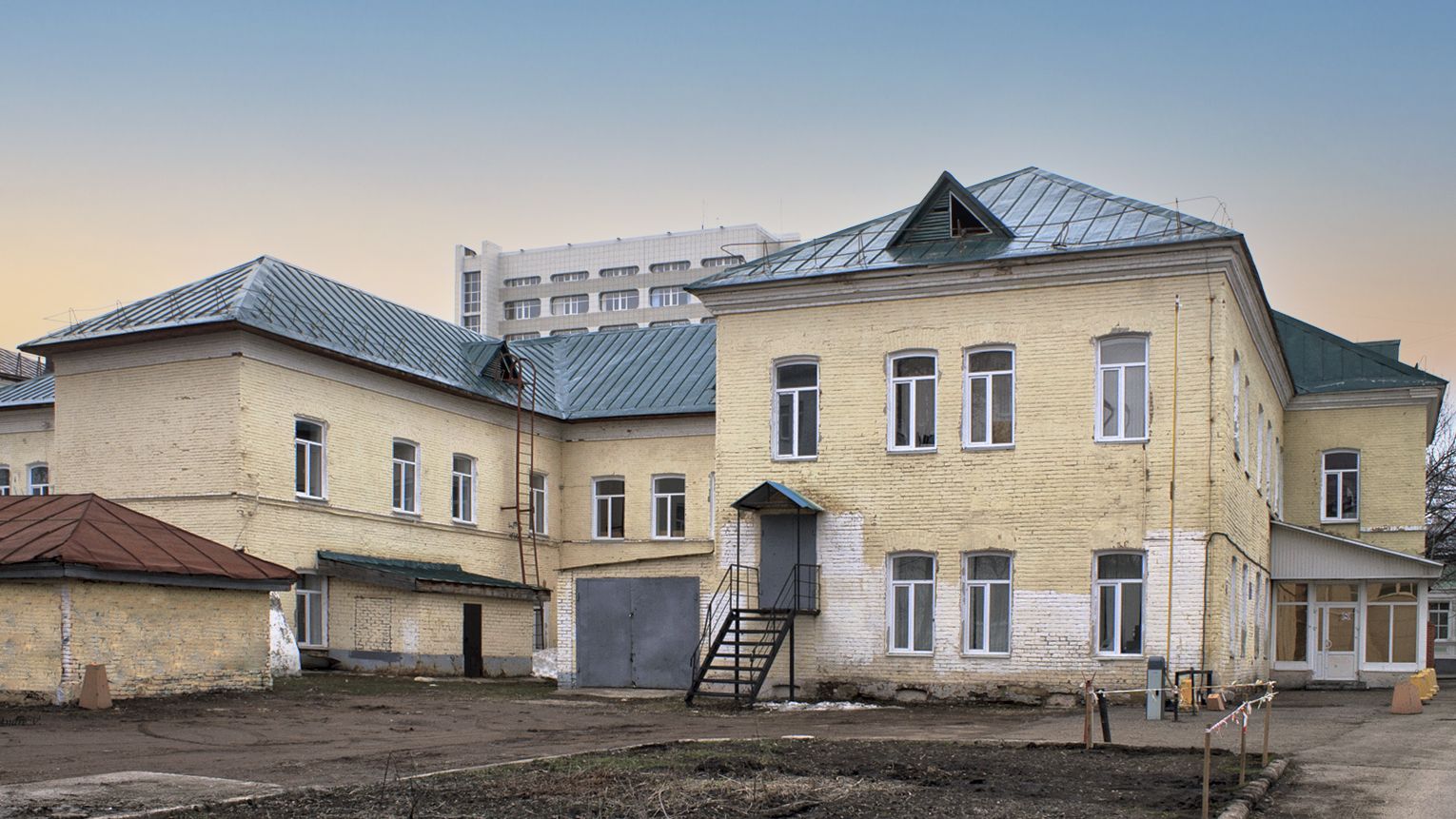 Ufa, Улица Октябрьской Революции, 7