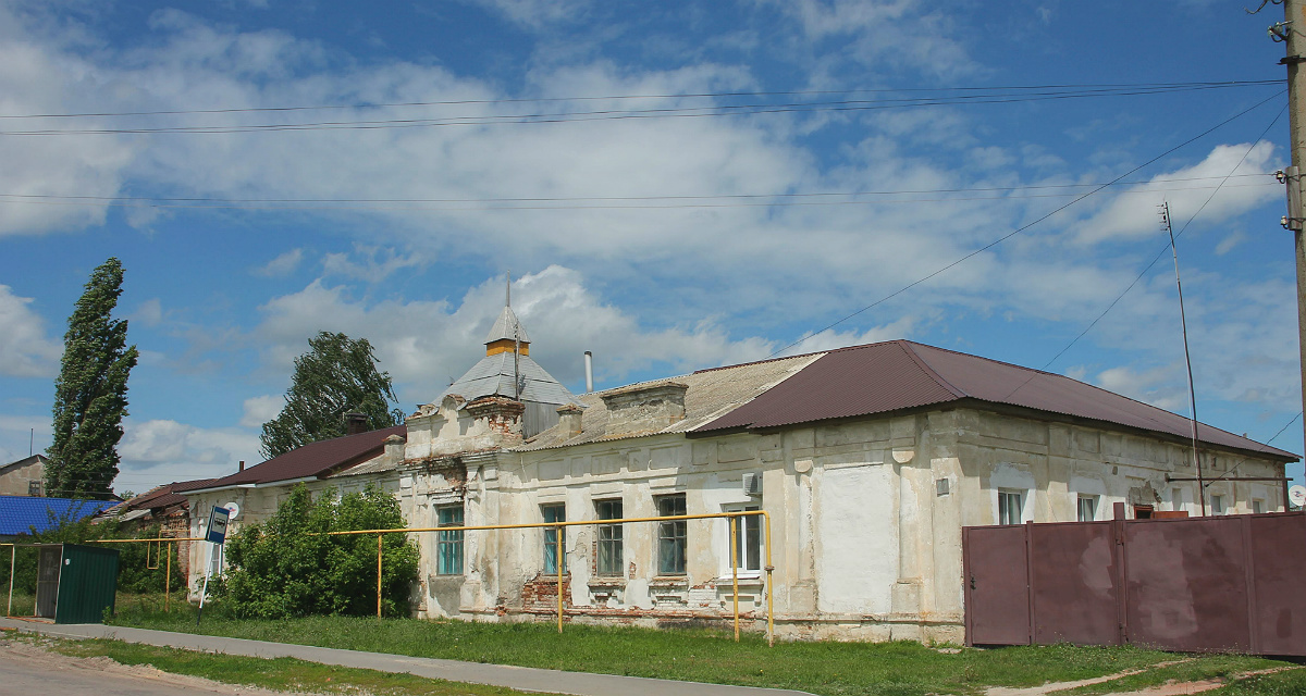 Новоусманский район, прочие н.п., с. Рождественская Хава, Советская улица, 27